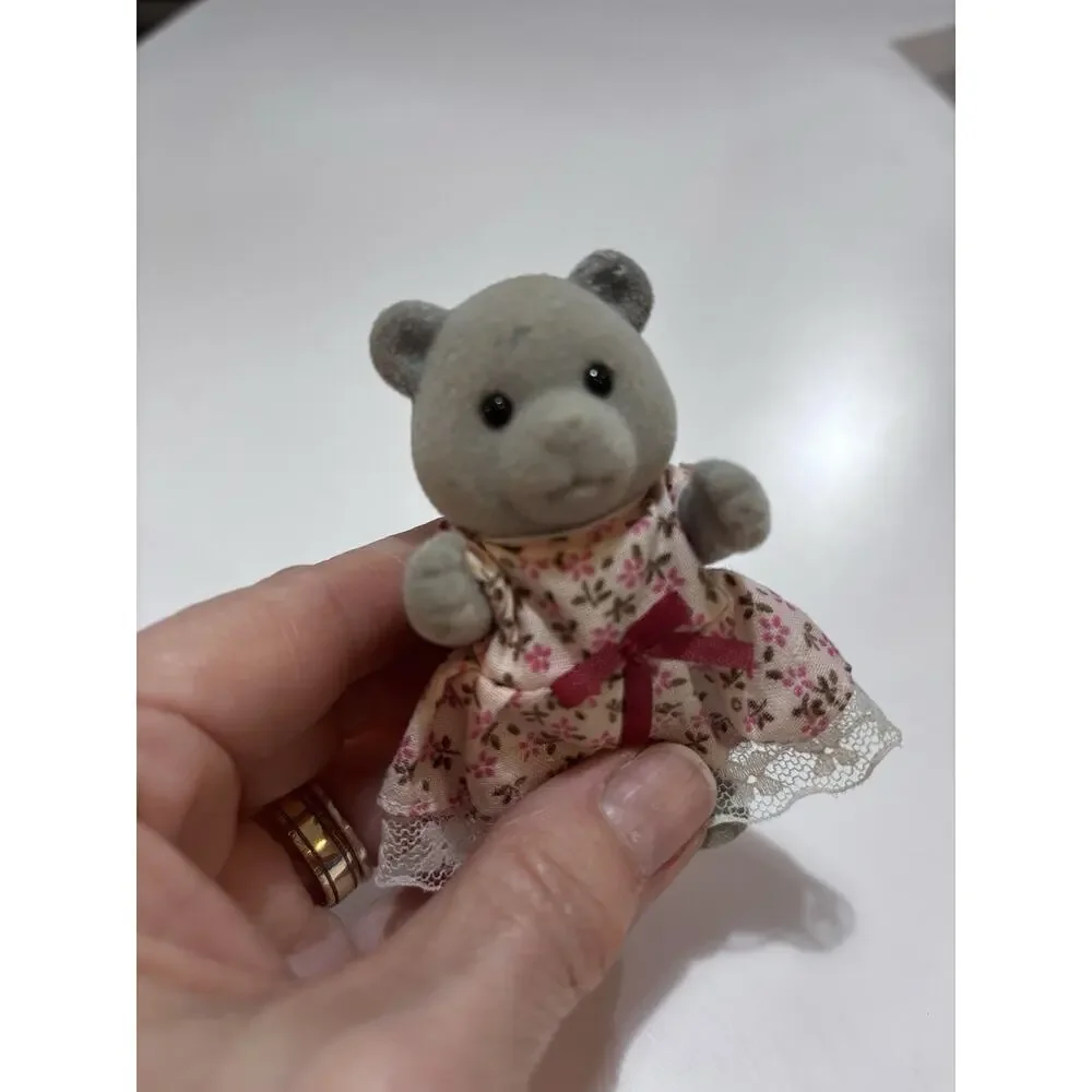 Sylvanian Families Gray Bear Sister Initial Rare Summer Evergreen